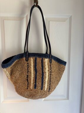 Draper James Woven Straw Tote Bag with Navy Trim - Casual Beach Bag